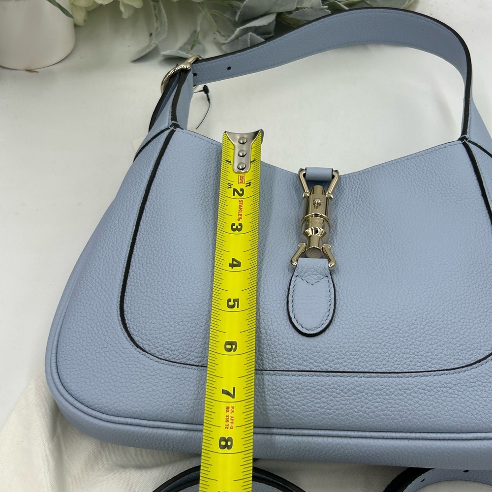 Women's Gucci, Jackie, 1961 hobo bag medium size light blue grain calf skin NWT - Picture 8 of 16